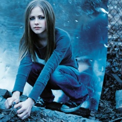 Обложка трека 'Avril LAVIGNE - Complicated'