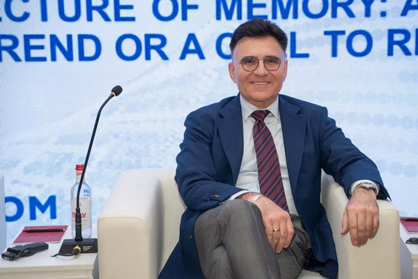 Перейти к новости "Сохранение культурной идентичности России и продвижение национального культурного кода — одна из важнейших дискуссий ПМЭФ"