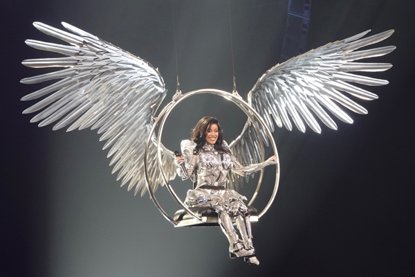 Перейти к новости "Карди Би объявила о расставании с отцом своей новорожденной дочери"